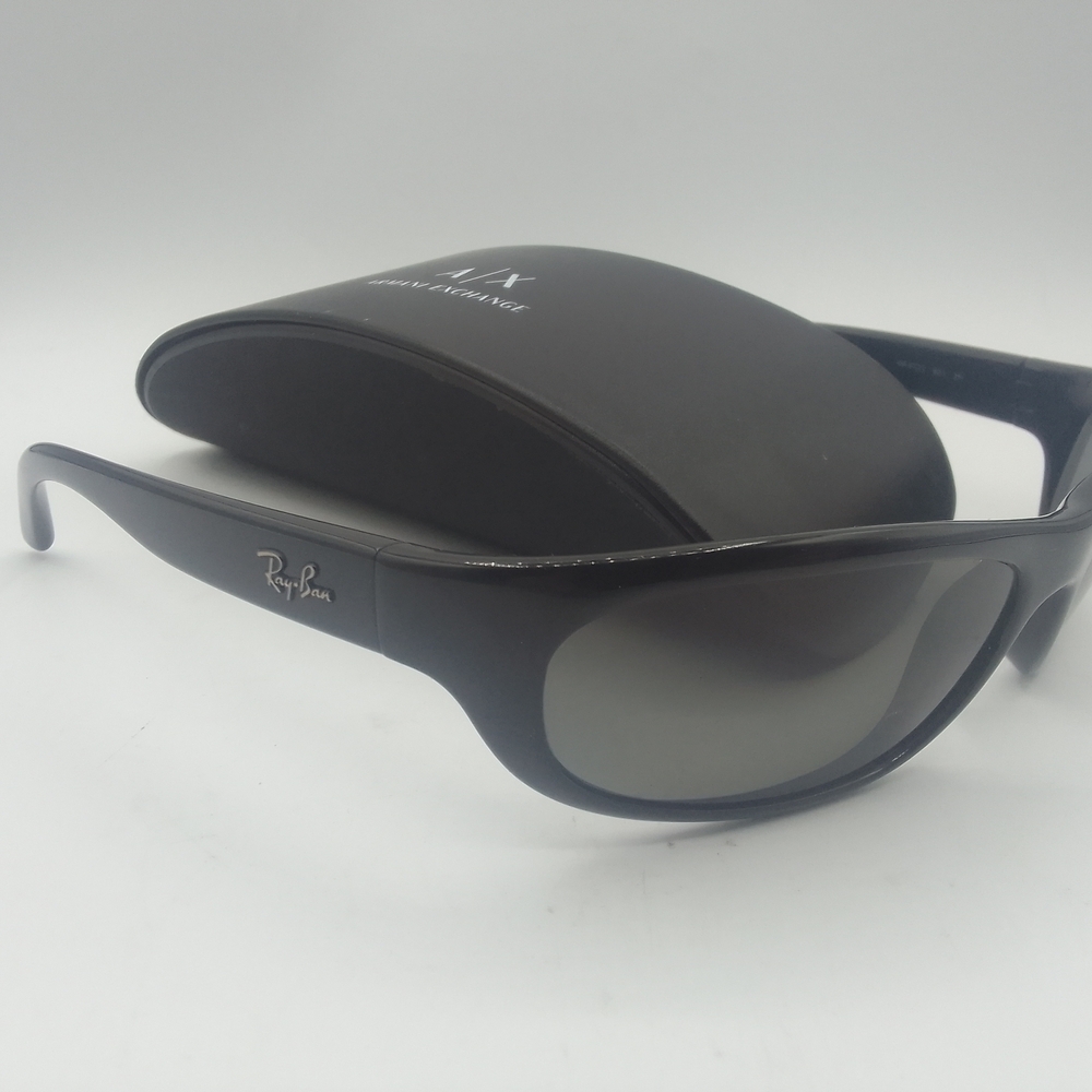 Ray-Ban Black Sunglasses
